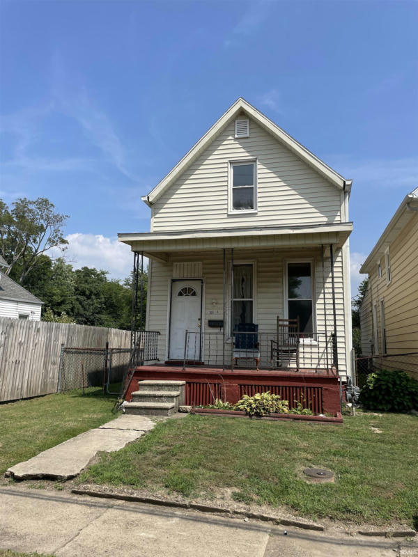 1664 S GOVERNOR ST, EVANSVILLE, IN 47713, photo 1 of 12