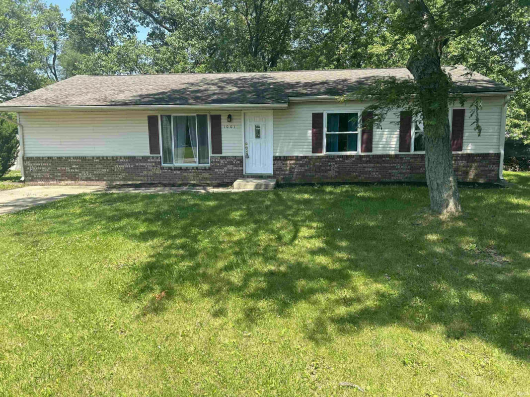 1001 N DARCY DR, OXFORD, IN 47971, photo 1 of 23