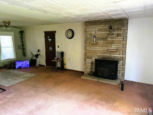 4150 KLEITZ RD, EVANSVILLE, IN 47720, photo 4 of 20