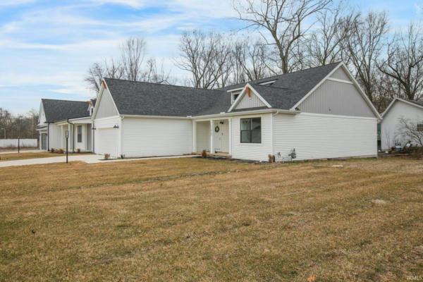 12969 BRICK RD, GRANGER, IN 46530, photo 2 of 31