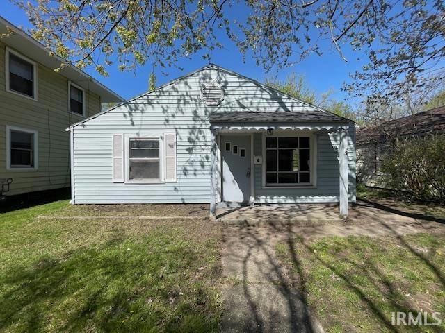1233 HUEY ST, SOUTH BEND, IN 46628, photo 1 of 23