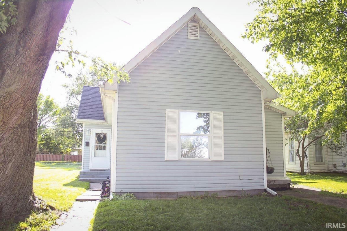 3816 S HARMON ST, MARION, IN 46953, photo 1 of 17