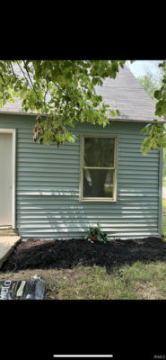 811 BOGGS AVE, FORT WAYNE, IN 46819 - Image 1