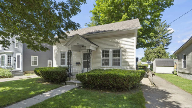 216 S PARK AVE, KENDALLVILLE, IN 46755 - Image 1