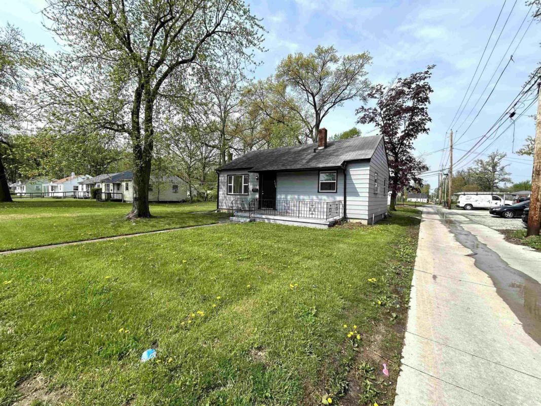 4314 SMITH ST, FORT WAYNE, IN 46806, photo 1 of 12