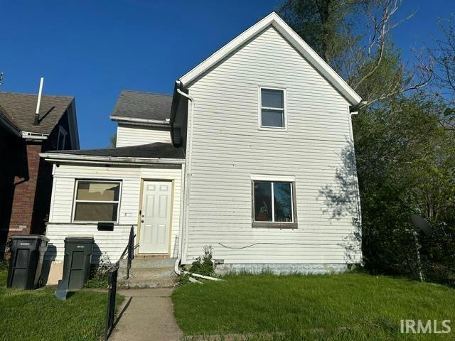 514 JOHNSON ST, SOUTH BEND, IN 46628, photo 1 of 18