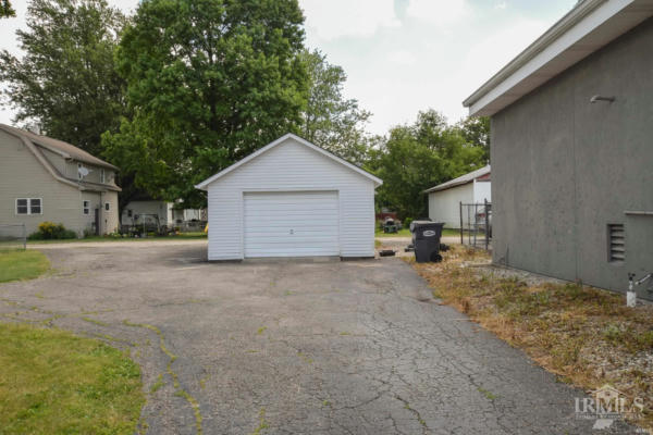 204 N SYCAMORE ST, GASTON, IN 47342, photo 3 of 35