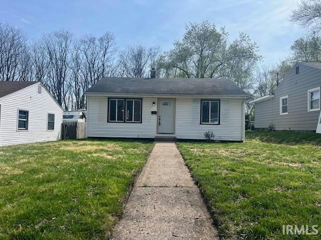 1914 SWYGART AVE, SOUTH BEND, IN 46613, photo 1 of 15