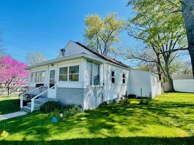 715 BAYLESS ST, PLYMOUTH, IN 46563, photo 1 of 15
