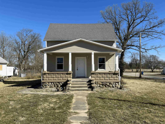 325 S JAMES ST, GOODLAND, IN 47948 - Image 1
