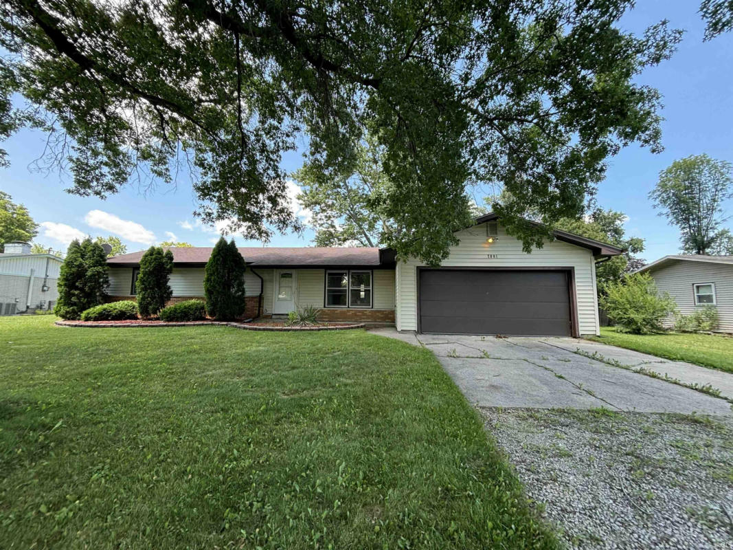 7001 LAMONT DR, FORT WAYNE, IN 46835, photo 1 of 18